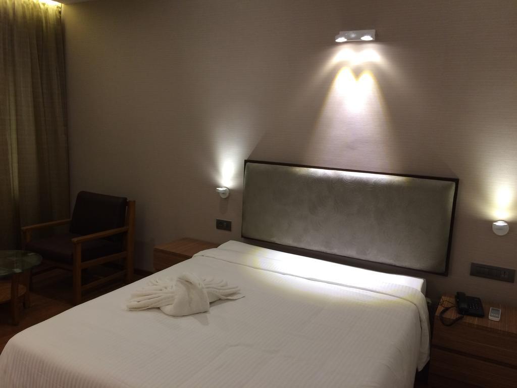 Brownstar Boutique Hotel 첸나이 외부 사진