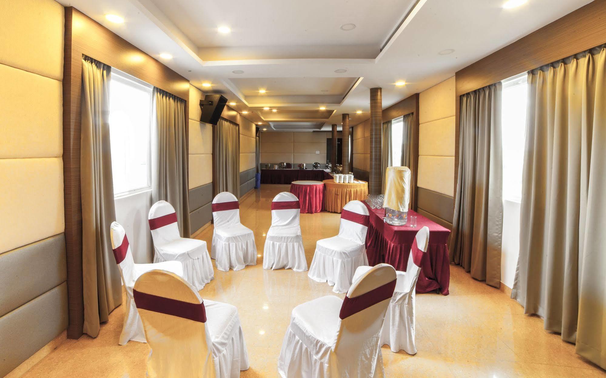 Brownstar Boutique Hotel 첸나이 외부 사진